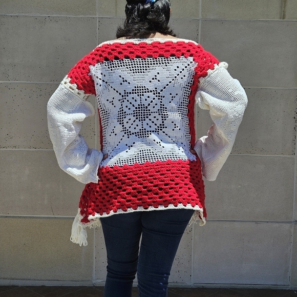 Hand Crafted Fringe White & Red Crochet Granny Square Multicolored Top Handmade - Picture 4 of 17